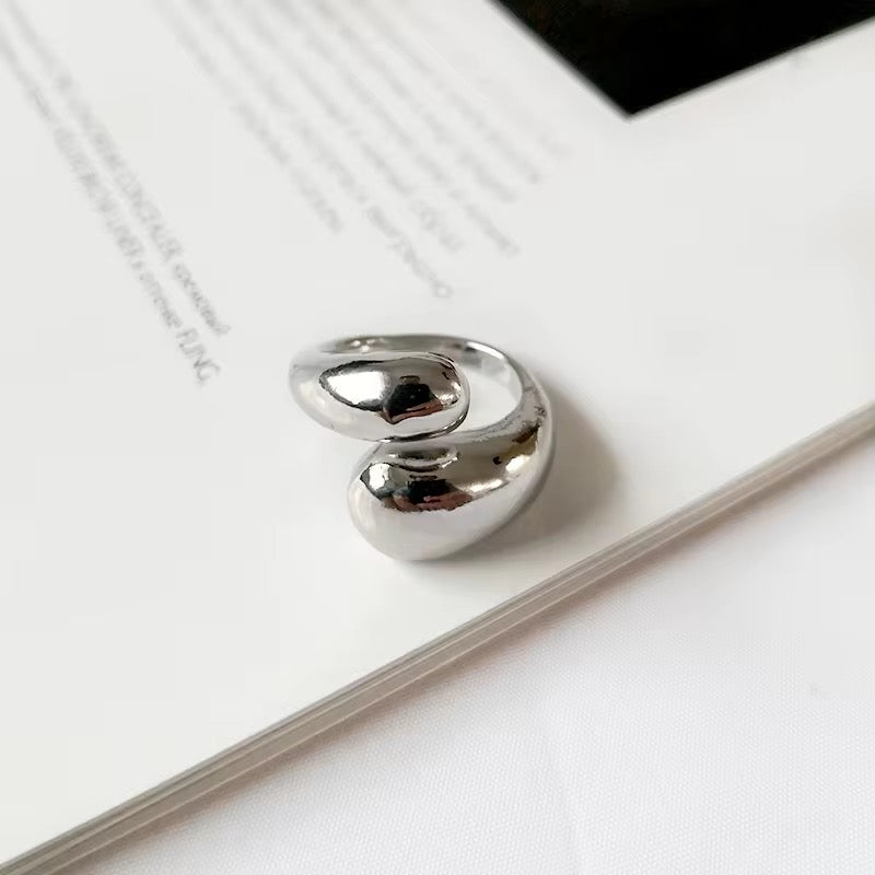 Nuevo anillo de gota de agua irregular chapado en oro de moda, joyería personalizada, anillo de gota de agua abierto para mujeres y hombres