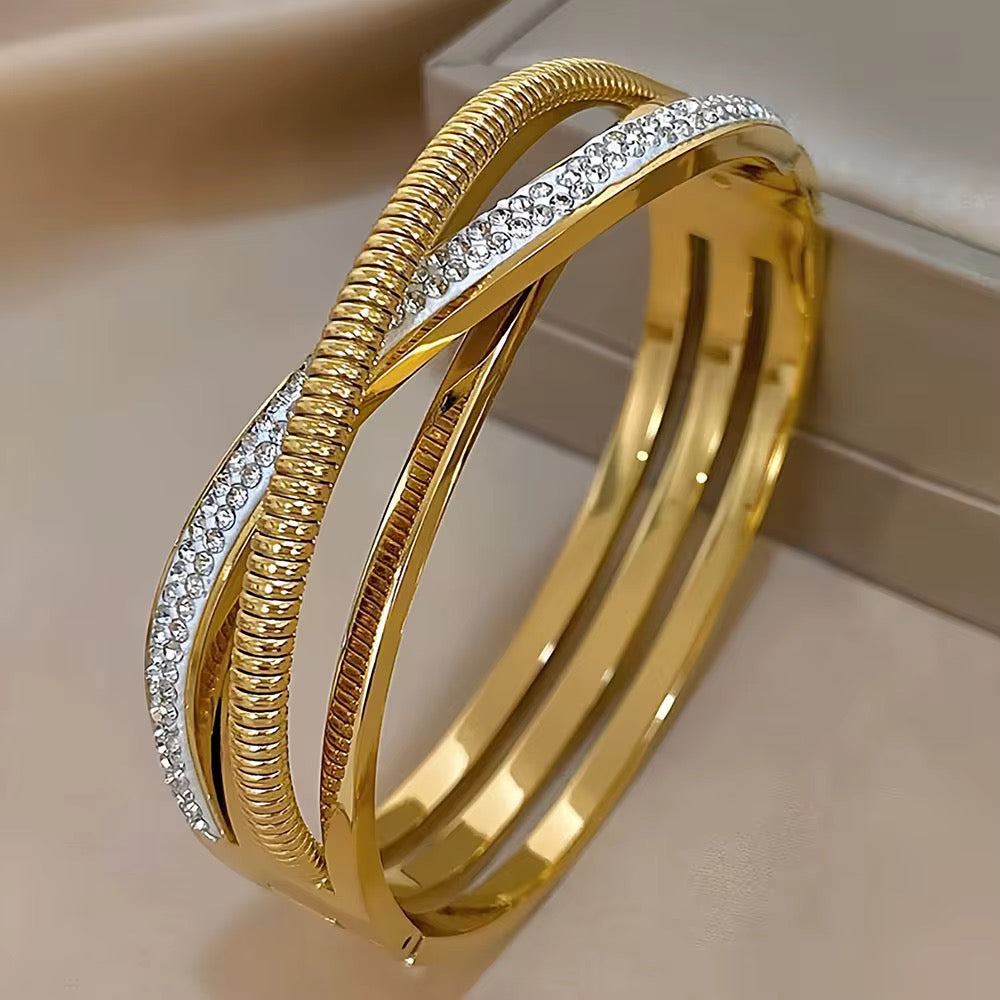 Pulsera de oro elegante de lujo de acero inoxidable grueso de estilo bohemio pulsera de diamantes en capas para mujer
joyeria